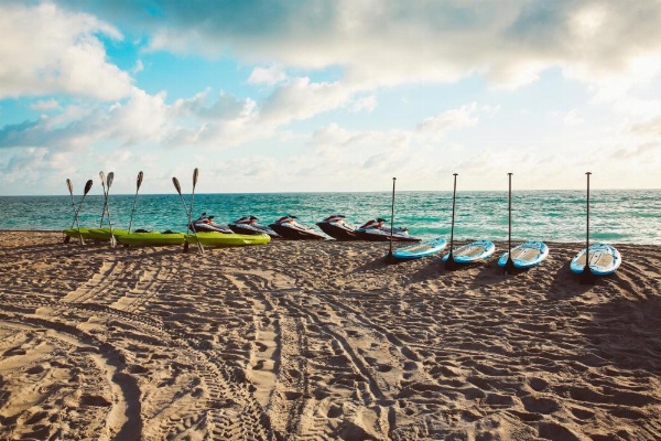 Aqua Hotel & Suites image 12